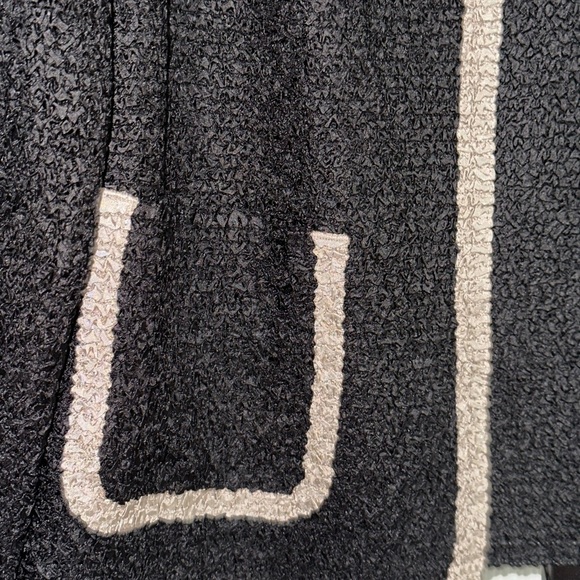 Chico's- Travelers Collection Black and Taupe blazer jacket Small (0) - Picture 4 of 8